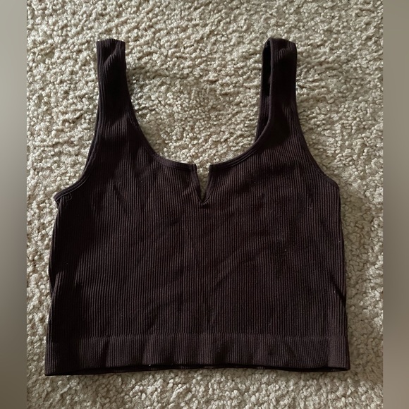 Tops - Seamless ribbed crop top